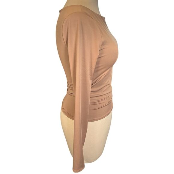 LUSH Double Lined Thick Long Sleeve Top Scoop Neck Size Small New WithOut Tag - Picture 3 of 10